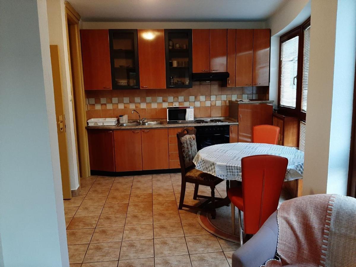 Green And Blue Apartments Μπάνια Λούκα Εξωτερικό φωτογραφία